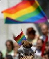 Hombres homosexuales que quieren ser padres