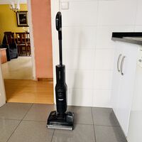 Roborock F25 Ace Pro, análisis: pensaba que era imposible, pero al fin un aspirador ha conseguido que jubile la fregona