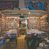 La Generación Z ha encontrado el remedio a la fatiga de las suscripciones de streaming: volver a comprar DVDs