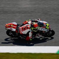 Tatsuki Suzuki hace la pole a rebufo de Pedro Acosta en una qualy detenida por un fuerte accidente de Jason Dupasquier