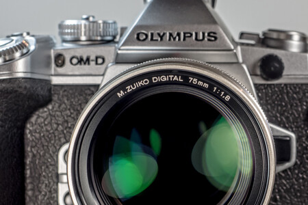 Olympus confirma que no se pasará al full frame (ni se unirá a la alianza L Mount) y prepara novedades “jugosas” para este año