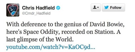 Chris Hadfield cierra su participación en la ISS con una emocionante versión de Space Oddity de Bowie