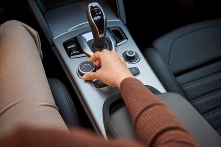 Alfa Romeo Stelvio 2023