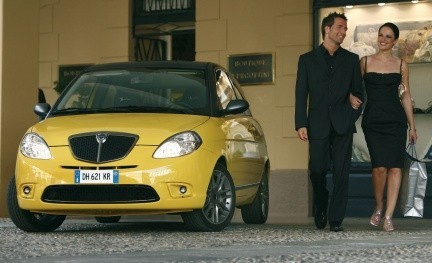 New Lancia Ypsilon Sport MomoDesign