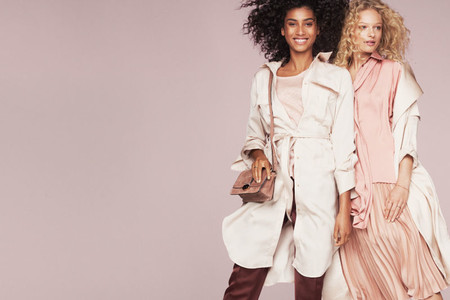 Rosa rosae: los 13 best sellers de la temporada en Mango, Zara y H&M