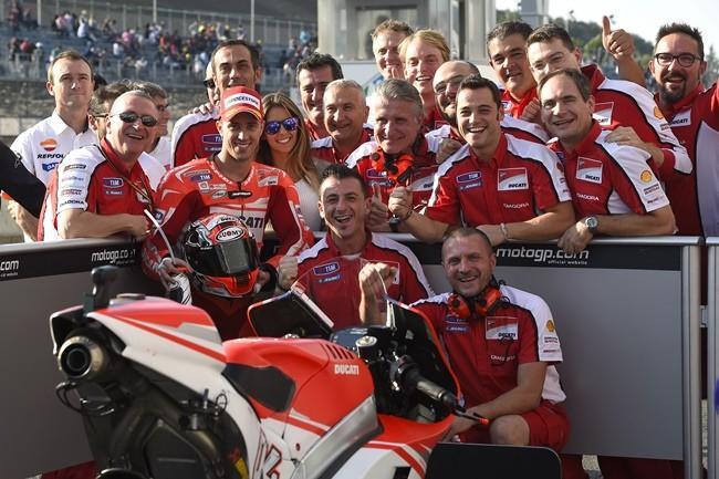 MotoGP Japón 2014: Danny Kent, Andrea Dovizioso y Tito Rabat saldrán mañana en primera posición