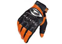 Guantes ProRace Evo de AXO, estética racing para unos guantes cortos 
