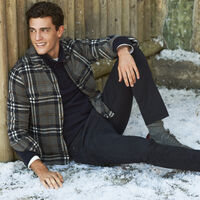 9 pantalones en los que merece la pena invertir en las rebajas finales de Pedro del Hierro con hasta un 75% de descuento 