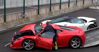 Dolorpasión™: ensalada mixta de Ferrari 458 Italia en Eau Rouge