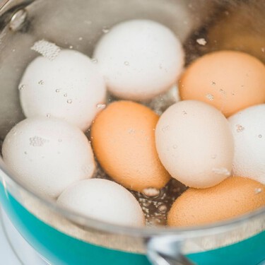 El truco para hacer los mejores huevos duros que ya usaba mi abuela