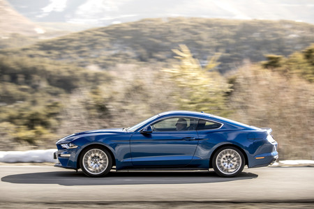 Ford Mustang 2018, prueba contacto