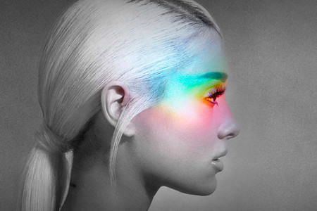 El nuevo álbum de Ariana Grande rompe varios récords en Apple Music