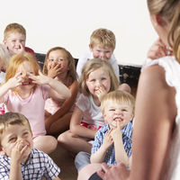 Una profesora de educación infantil comparte en Twitter las ocurrencias de sus alumnos de tres y cuatro años, y nos han encantado