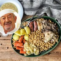 Karlos Arguiñano: “Cuando hagas cocido, merece la pena añadir más carnes y garbanzos, con lo que te sobre podrás preparar de todo” 