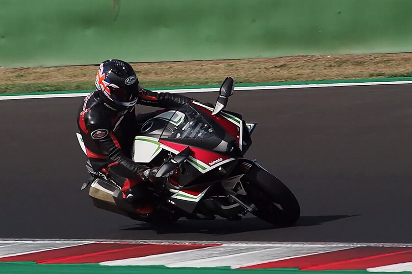www.motorpasionmoto.com