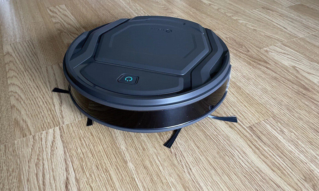 Tu casa limpia, sin esfuerzo y por menos de 100 euros: este robot aspirador es un chollo hoy