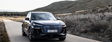 Probamos el Audi Q6 e-tron: un SUV eléctrico que justifica un precio de casi 100.000 euros a base de confort y no tanto por autonomía