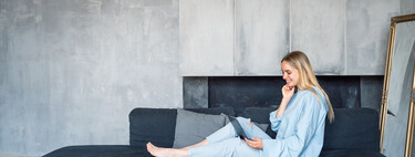 There are rich people so bored with their own lives that they have begun to paint false humidity in their houses