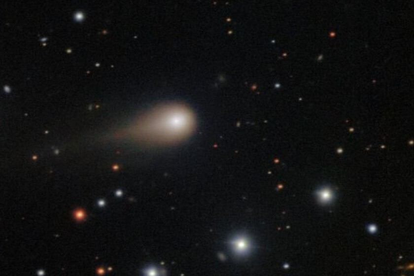 Los nuevos datos sobre el material que expulsa 3I/ATLAS desconciertan a los científicos y aumenta la actividad inusual de este objeto interestelar a días de alcanzar el punto más cercano con el Sol