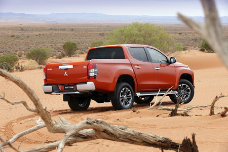 Mitsubishi L200 2019 15