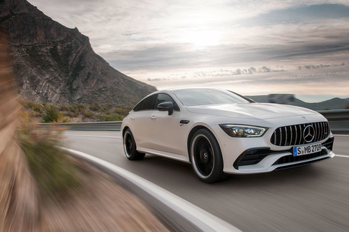 Mercedes-AMG GT de cuatro puertas: 639 CV para ponerle las cosas difíciles al Panamera