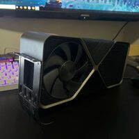 NVIDIA nunca anunció la RTX 4090 Ti, pero un jugador se las ingenió para encontrar un prototipo de la GPU en la basura