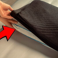 La nueva locura de Eight Sleep en México es una funda para almohada enfriada por agua: así es Pod Pillow Cover 