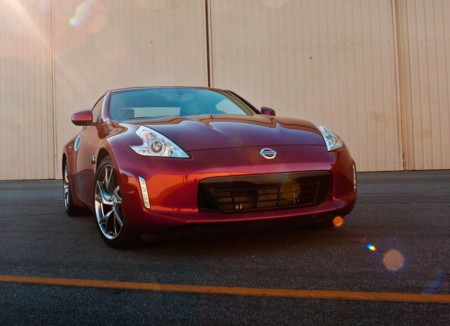 ¿Un Nissan que le plante cara al Mazda MX-5? Pues así podría ser el nuevo 370Z