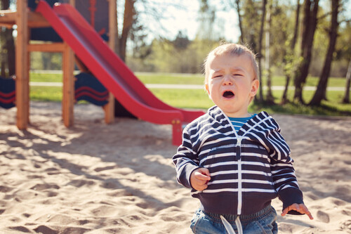 Si se pierde tu hijo en un lugar público, recuerda este truco viral