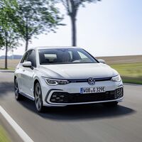 Ya hay versiones híbridas enchufables para el nuevo Volkswagen Golf: el GTE llega con 245 CV desde 44.500 euros