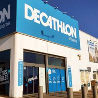 Decathlon rebaja unas zapatillas Skechers Vapor Foam que están hechas para caminar durante horas  