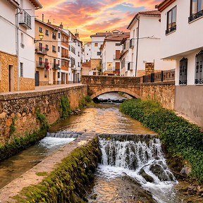 Nadie lo visita, pero dicen que es la Venecia manchega: el pueblo medieval atravesado por cascadas para pasear sin rumbo 