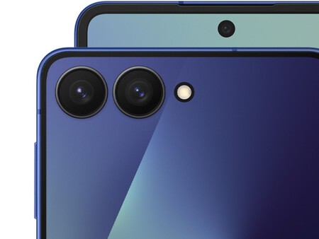 Galaxy Z Flip 7 4