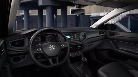 Polo Track interior