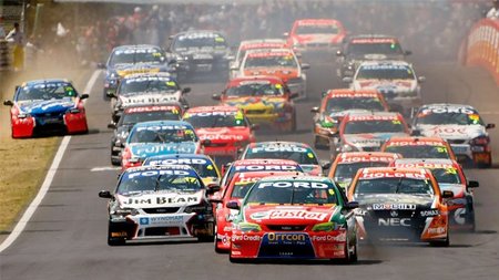 Bernie Ecclestone quiere que las V8 Supercars hagan de teloneros de la Fórmula 1 en Singapur 2011