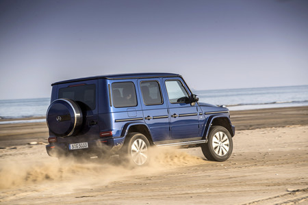 Mercedes Benz G 500 2018 Brilliant Blue Metallic 490