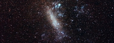 En 2019, una estrella de la gran nube de Magallanes aumentó su brillo. Gracias a ello tenemos pistas sobre la materia oscura