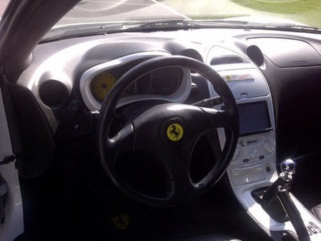 Dolorpasión™: El Toyota Celica que quiso ser un Ferrari F430