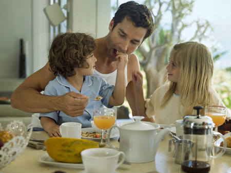 Hambre y calentamiento del planeta ¿vamos a dejar estos problemas para que los arreglen nuestros hijos?
