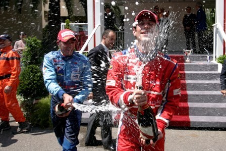 Bruno Senna gana en Mónaco