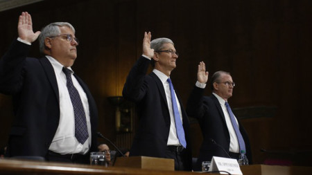 Tim Cook declara ante el Senado: "Apple es el mayor contribuyente de los EE.UU."