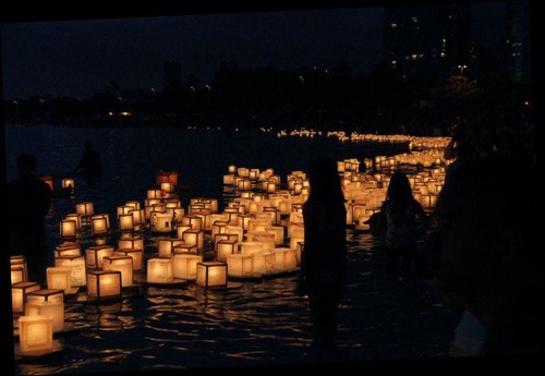Obon, el "Día de los Muertos" en Japón y algunas de sus costumbres relacionadas con la muerte