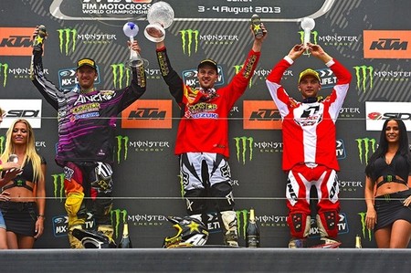 podium_mx1_loket