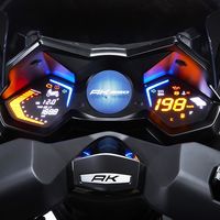 El Kymco AK 550 nos promete una revolución, para convertirse en el nuevo rey de los maxi-scooter