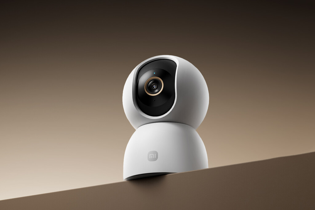 El nuevo 'cíclope' de Xiaomi ve mejor que cualquiera de nosotros para vigilar la casa: 3,5K Ultra HD, visión nocturna y hasta IA en su interior 