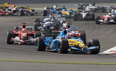 Gran Premio de Baréin 2005: Fernando Alonso y Pedro de la Rosa acaparan el protagonismo