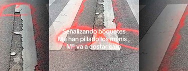 Pintar penes arregla carreteras. Durante años sufrió este boquete que nadie arreglaba, tras la pintada lo taparon al día siguiente