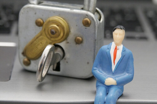 Tenemos un problema con las contraseñas en las empresas y aun no sabemos cómo resolverlo