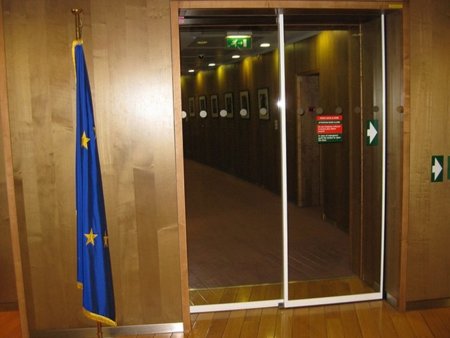 La Asociación de Internautas denuncia irregularidades en la consulta pública de la Comisión Europea sobre Neutralidad