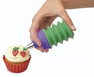 Si te gusta la repostería te encantará el nuevo set para hacer y decorar dulces de Kuhn Rikon